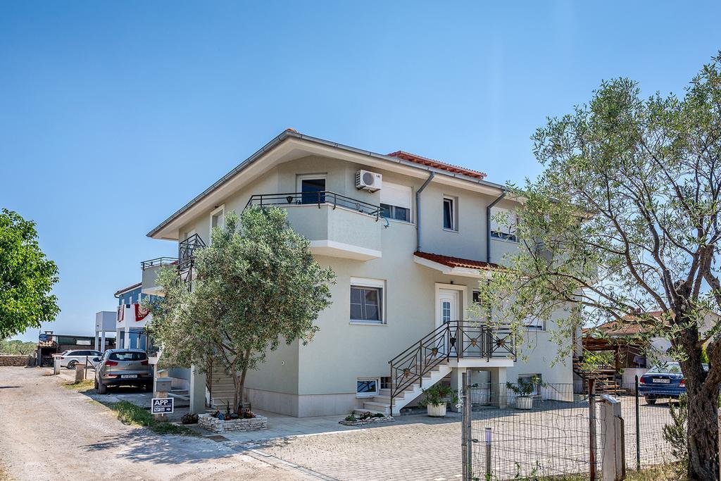 Apartments Lighthouse Fažana Habitación foto